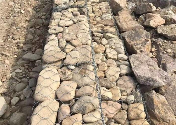 6*8, van de het Metaaldraad van 8*10,10*12 de Steen Gevulde Kooi van Gabion voor Grond of Riverbank-Erosiebescherming