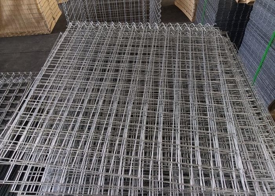 Hete Ondergedompelde Gegalvaniseerde 32x5-Grating van de het Staalvloer van de Drainagegrill