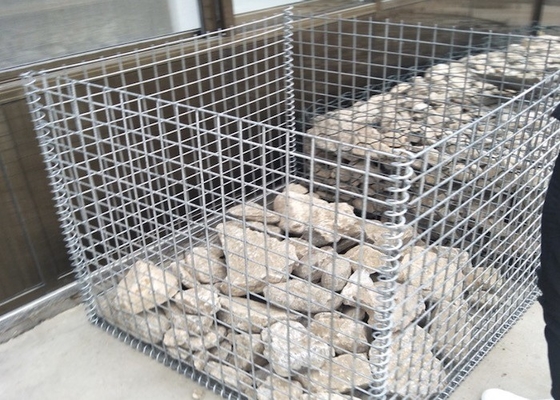De groene Pvc Met een laag bedekte Manden van Gabion van de Rechthoek Behoudende Muur als Tuindecoratie