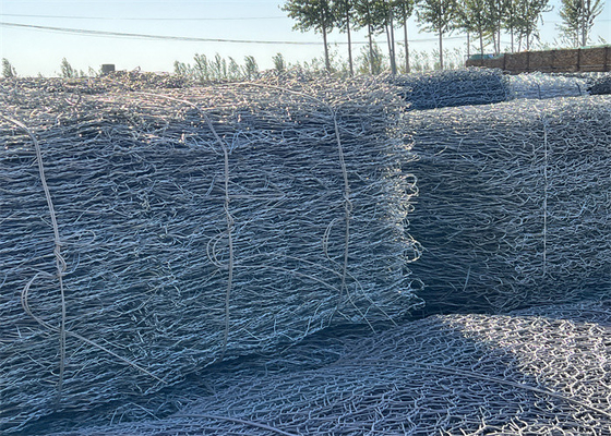 50 mm x 50 mm Gabion draadnet Controle en begeleiding van water of overstroming