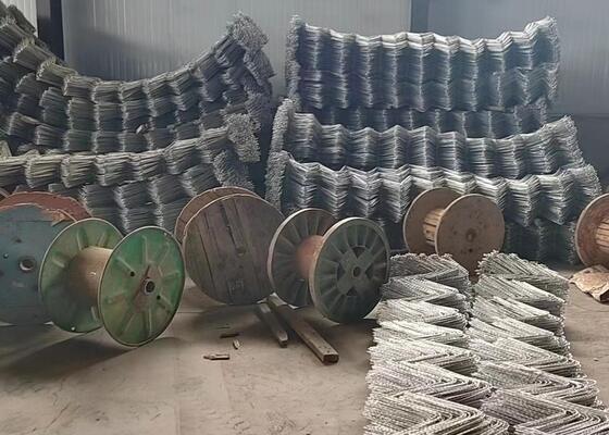 Lichte rotsvalbeschermingsnetten die een gemakkelijke installatie en onderhoud bieden en tegelijkertijd een maximale rotsvalbescherming bieden