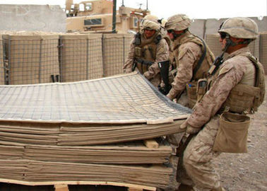 Bruin gelast Gabion Muur Bastion Of Leger Defensief Met Galfan Draad