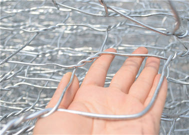 Aangepaste Gegalvaniseerde Gabion-Manden 80 * 100 Mm-Rotsmatrassen Geweven Draad